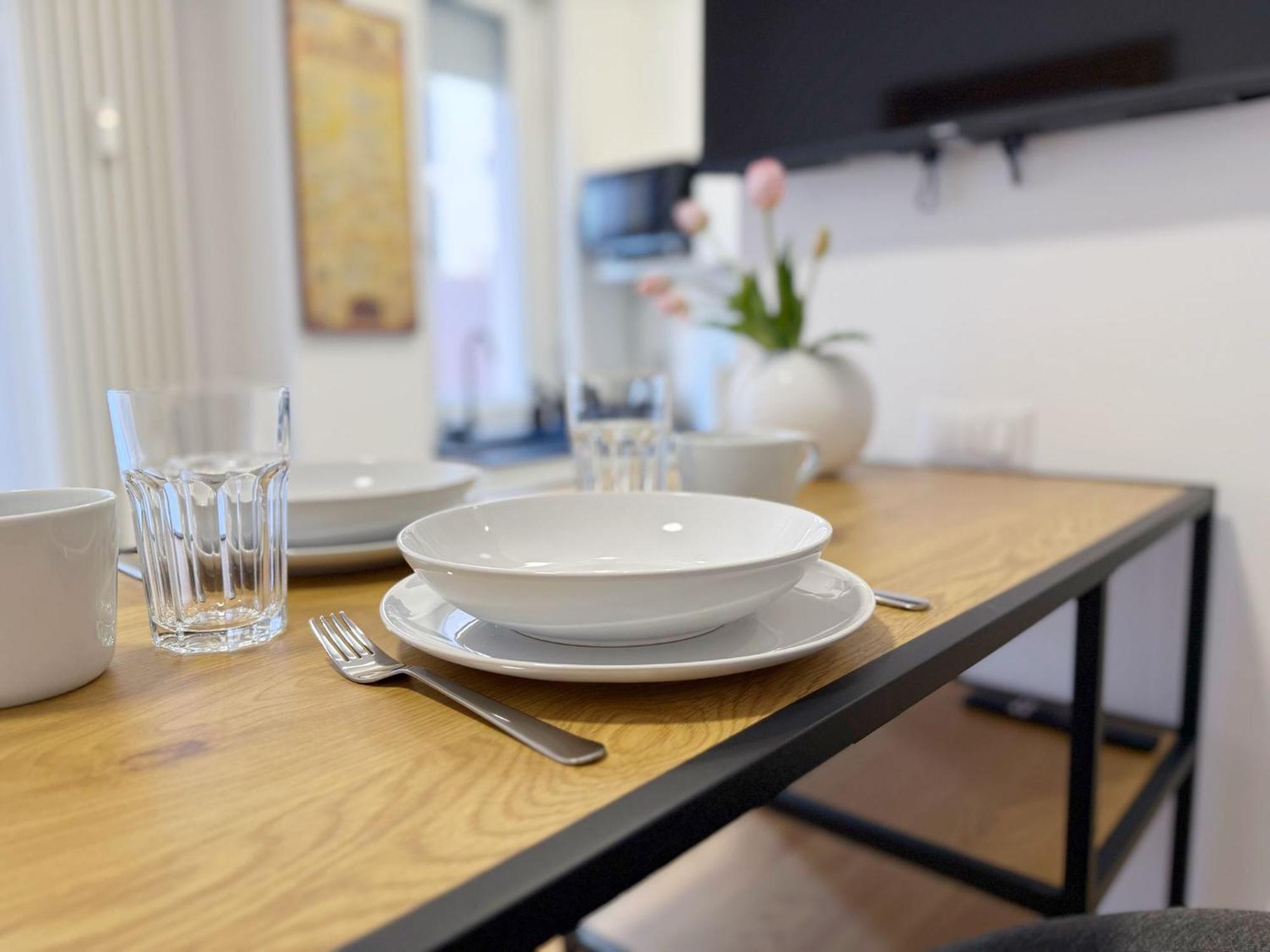 Viale Monza Ab - 2 Bedroom- 15 Min Dal Duomo * Milaan